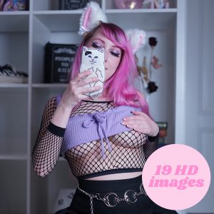 Fishnet Kitty [Digital]